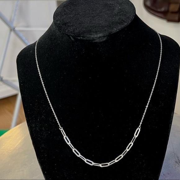 18 in • SILVER CHAIN • Dainty Necklace - Picture 2 of 7
